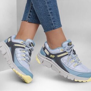 Skechers hands free slip-ons